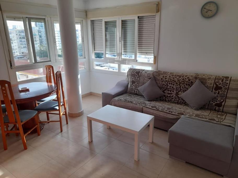 Apartamento Bailen. Малага Экстерьер фото